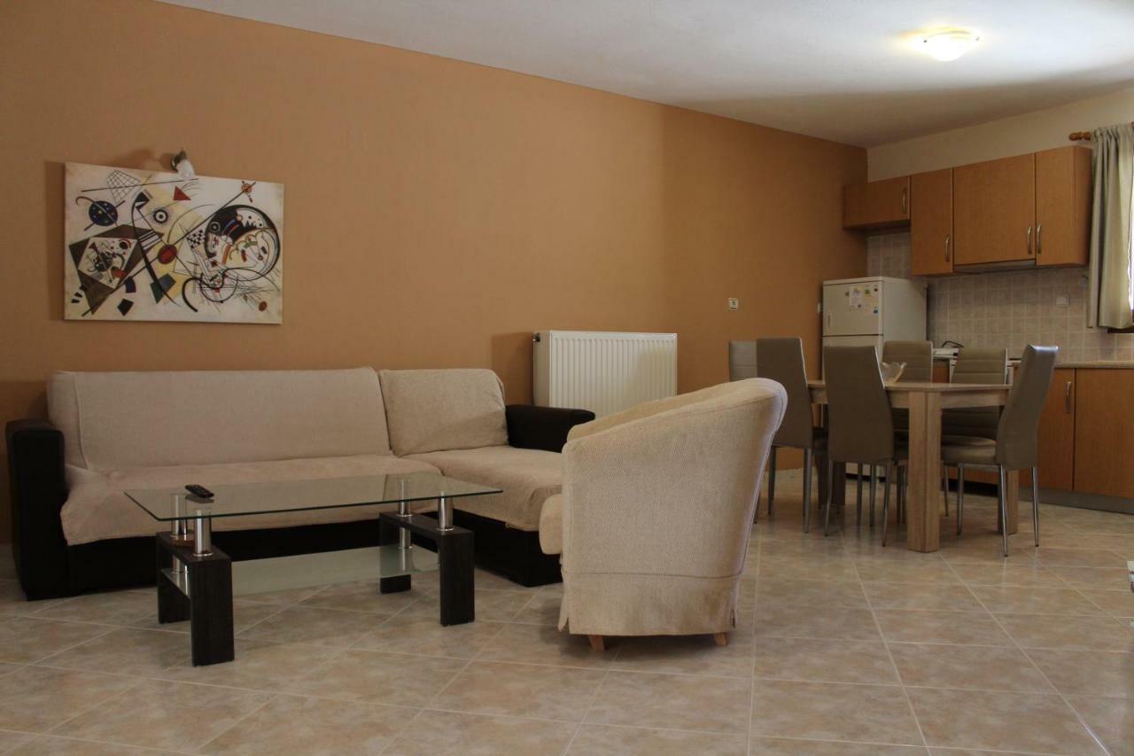 Antelia Homes Скиатос Экстерьер фото