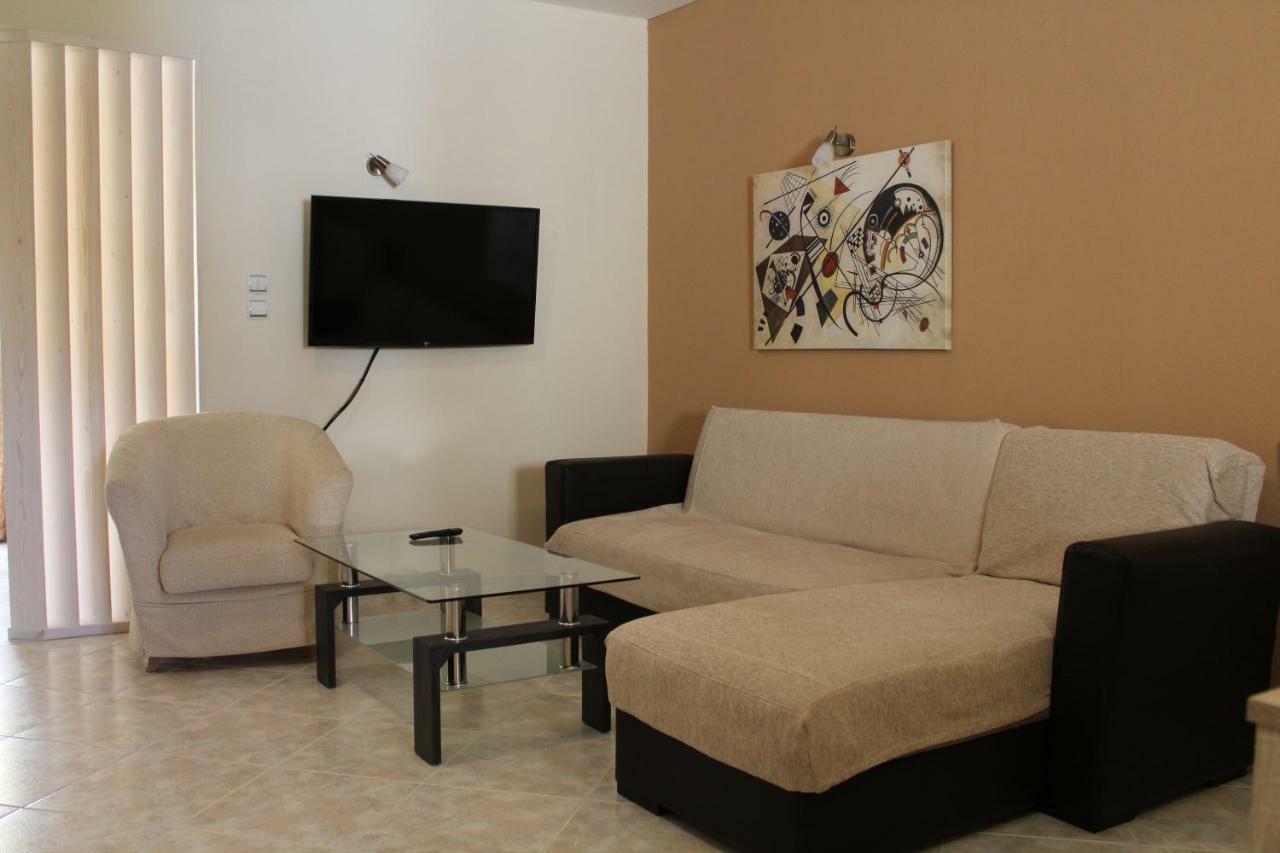 Antelia Homes Скиатос Экстерьер фото